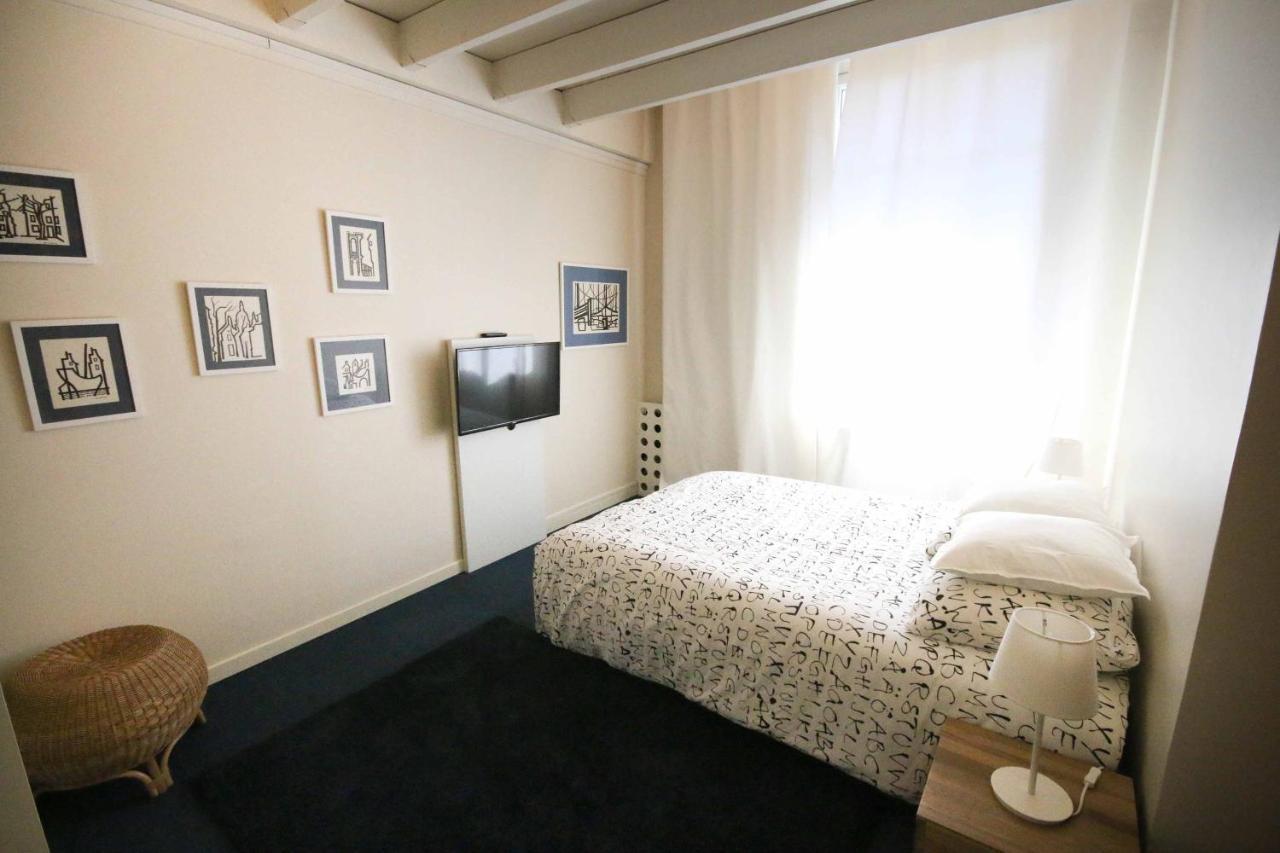 Les Petits Poissons Bed & Breakfast Avignon Exterior photo