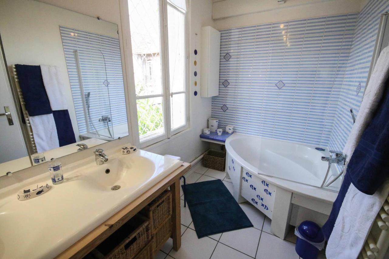 Les Petits Poissons Bed & Breakfast Avignon Exterior photo